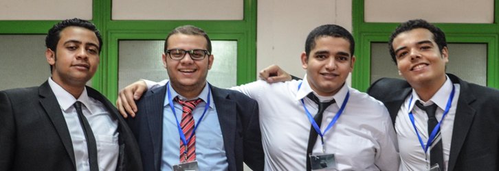 فريق العمل